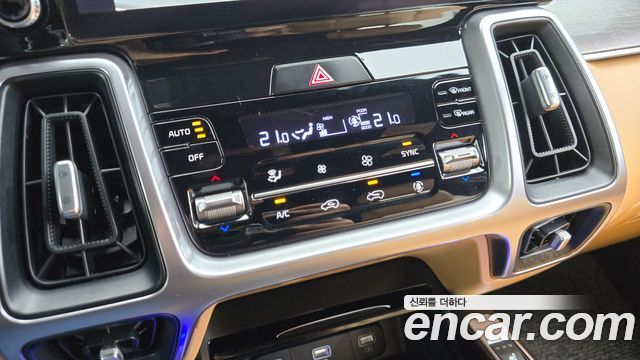 Kia Sorento 2021 — photo 29