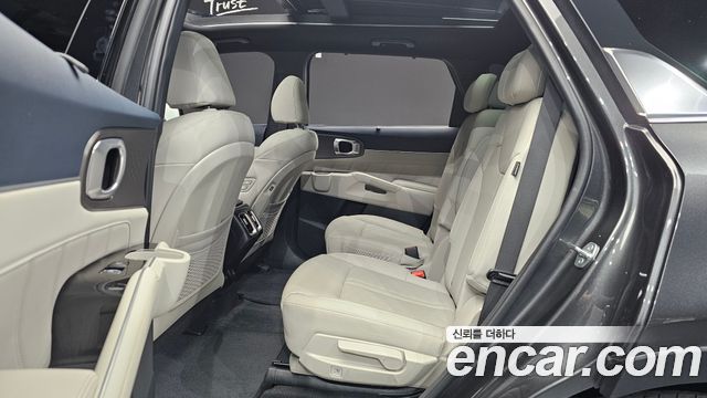 Kia Sorento 2024 — photo 11
