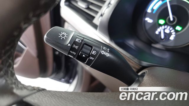 Kia K7 2017 — photo 23