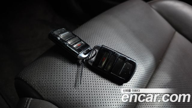 Kia K7 2017 — photo 28