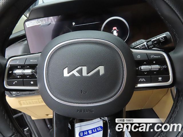 Kia Canival 2023 — photo 13