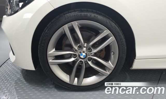 BMW 1-Series 2018 — photo 5