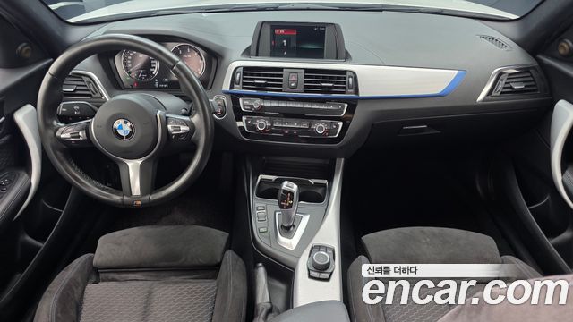 BMW 1-Series 2018 — photo 10