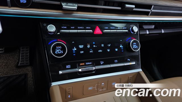 Hyundai Santafe 2024 — photo 23