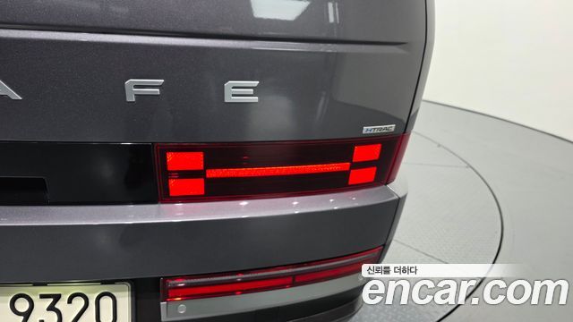 Hyundai Santafe 2024 — photo 9