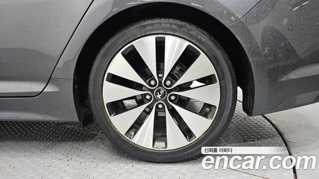 Kia K5 2013 — photo 5