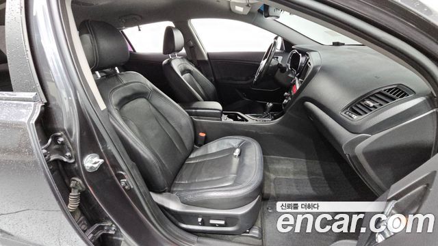 Kia K5 2013 — photo 18