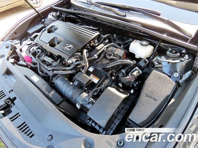 Lexus ES 2024 — photo 19
