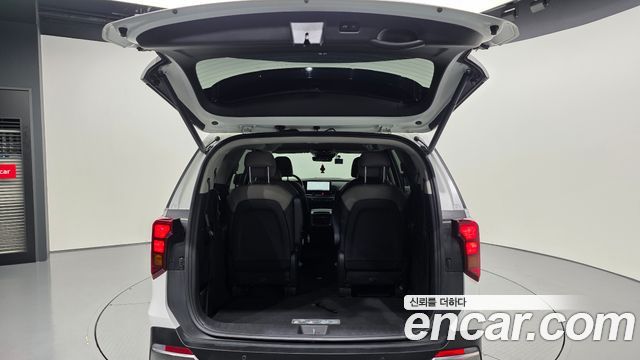 Kia Canival 2024 — photo 26