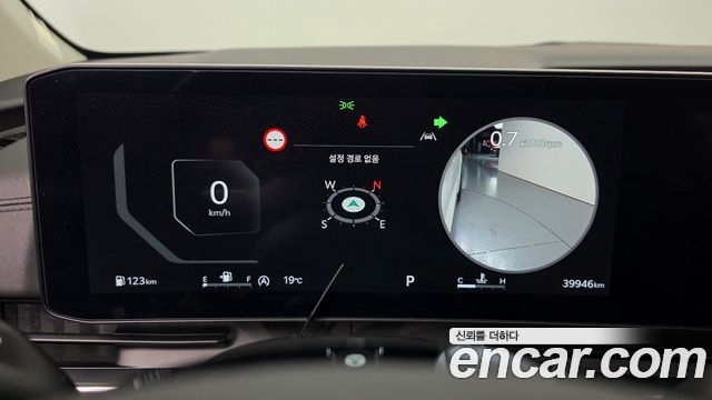 Kia Canival 2024 — photo 29