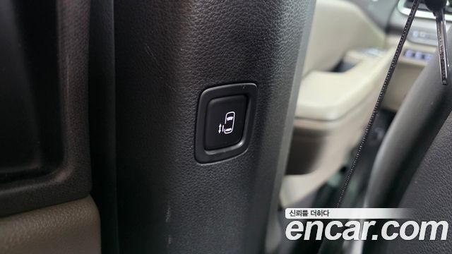 Kia Canival 2024 — photo 34