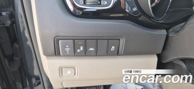 Kia Canival 2018 — photo 11