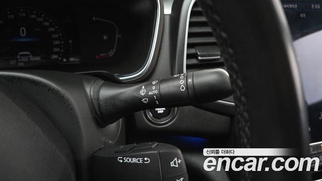 Renault Korea SM6 2023 — photo 24