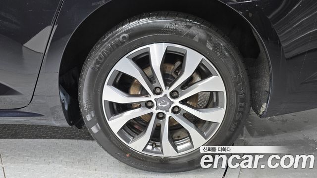 Renault Korea SM6 2023 — photo 7