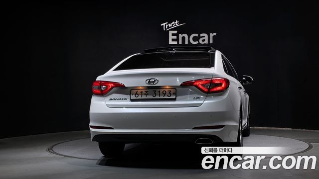 Hyundai Sonata 2015 — photo 4