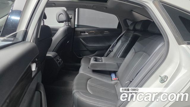 Hyundai Sonata 2015 — photo 18