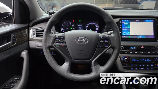 Hyundai Sonata 2015 — photo 19
