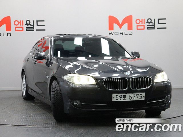 BMW 5-Series 2011 — photo 2
