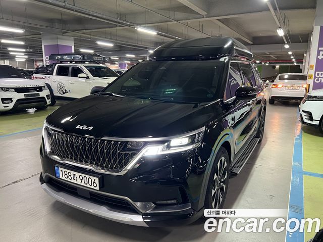 Kia Canival 2023 — photo 2