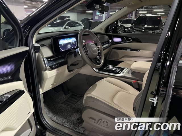 Kia Canival 2023 — photo 7