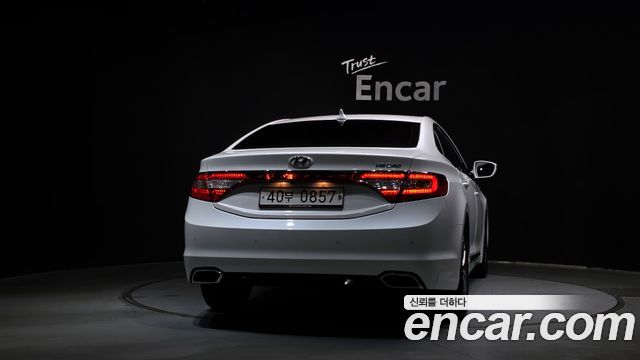 Hyundai Grandeur 2016 — photo 4