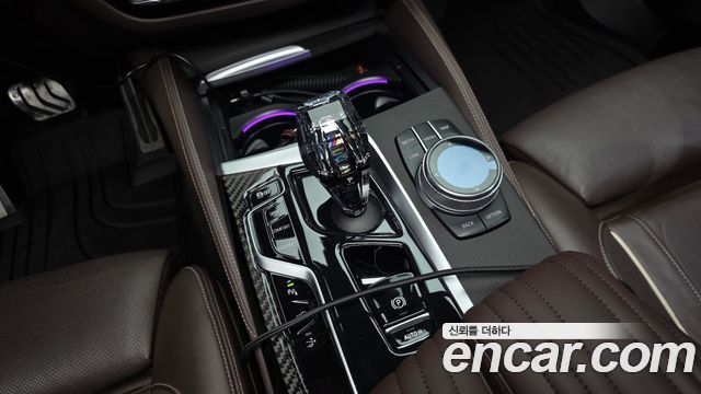 BMW Gran Turismo 2021 — photo 12
