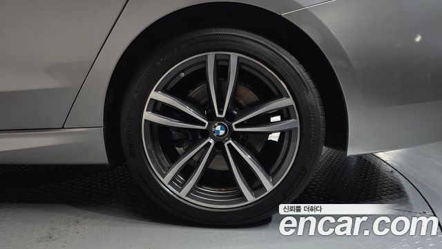 BMW Gran Turismo 2021 — photo 7