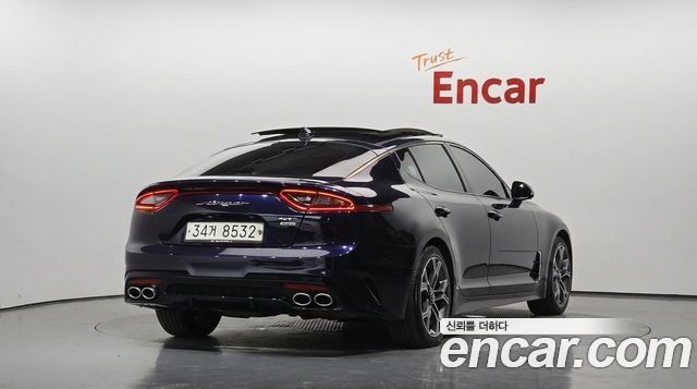 Kia Stinger 2018 — photo 2