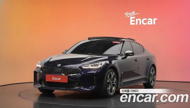 Kia Stinger 2018 — photo 1