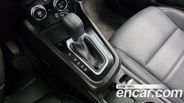 Renault Korea XM3 2023 — photo 12