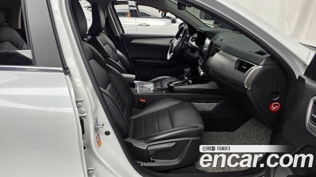 Renault Korea XM3 2023 — photo 17