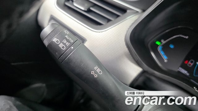 Renault Korea XM3 2023 — photo 27
