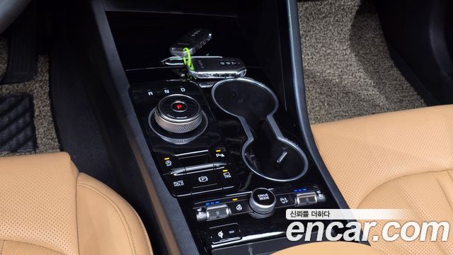 Kia K5 2022 — photo 9