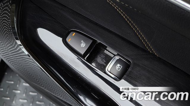 Kia K5 2022 — photo 20