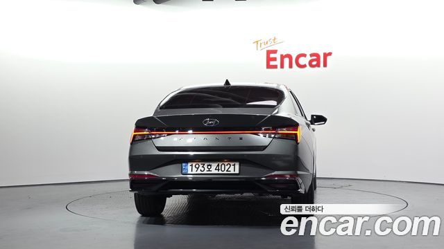 Hyundai AVANTE 2023 — photo 4