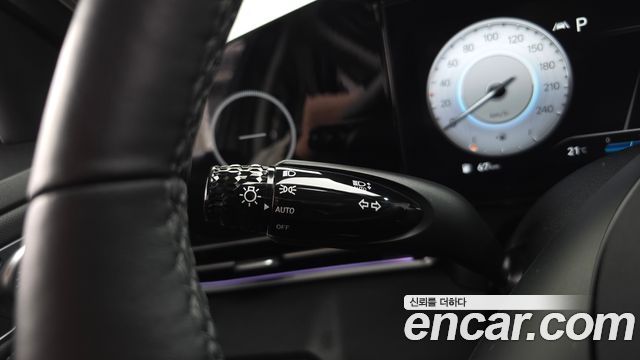 Hyundai AVANTE 2023 — photo 23