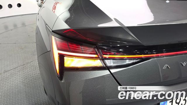 Hyundai AVANTE 2023 — photo 9