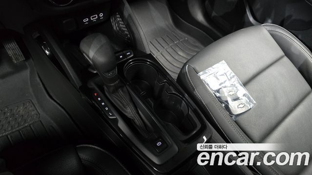 Chevrolet Korea Trailblazer 2022 — photo 12
