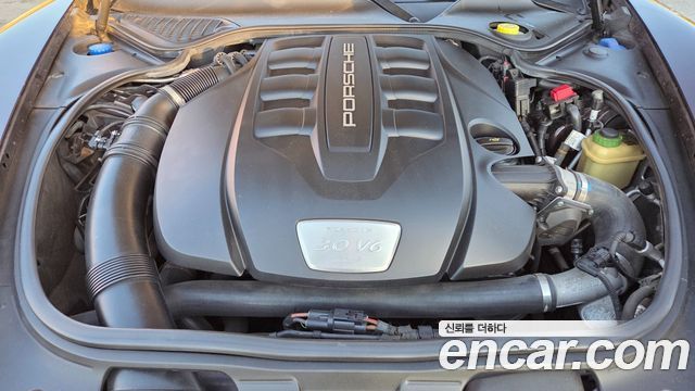 Porsche Panamera 2015 — photo 6