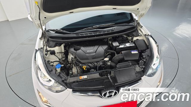 Hyundai AVANTE 2015 — photo 6