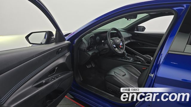 Hyundai AVANTE 2023 — photo 10