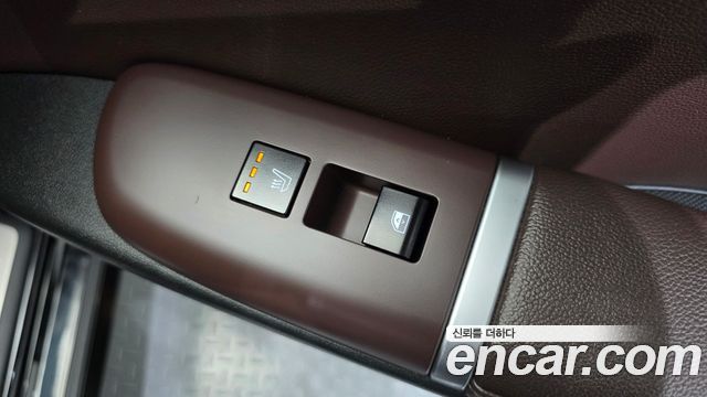 Hyundai Grandeur 2023 — photo 24