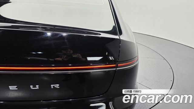 Hyundai Grandeur 2023 — photo 9