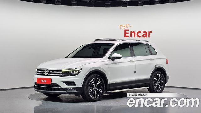 Volkswagen Tiguan 2020 — photo 1