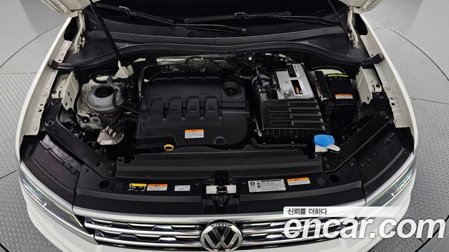 Volkswagen Tiguan 2020 — photo 6