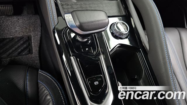 Renault Korea Grand Koleos 2025 — photo 12