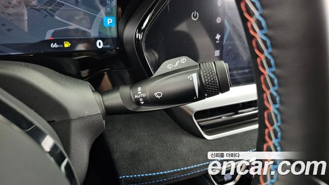 Renault Korea Grand Koleos 2025 — photo 20