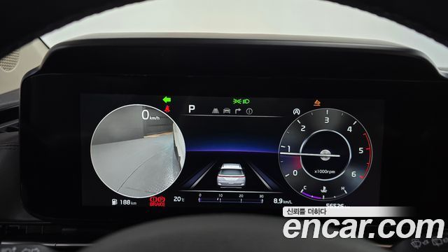 Kia Canival 2021 — photo 11