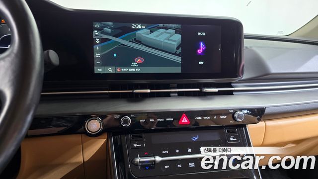 Kia Canival 2021 — photo 18