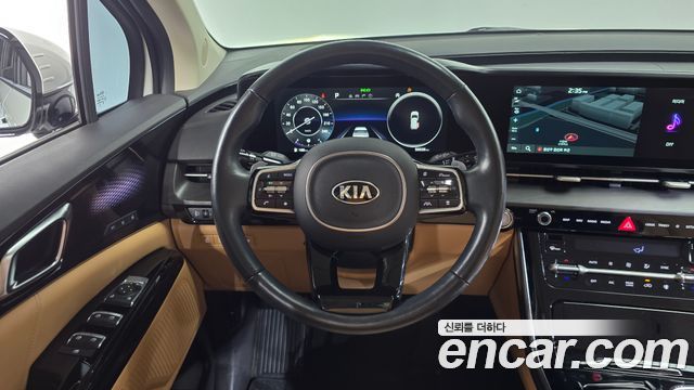Kia Canival 2021 — photo 19